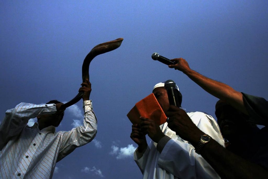 Centuries of history. Indian Jews mark the Jewish New Year in Mumbai, 2007. Photo credit: REUTERS/Arko Datta