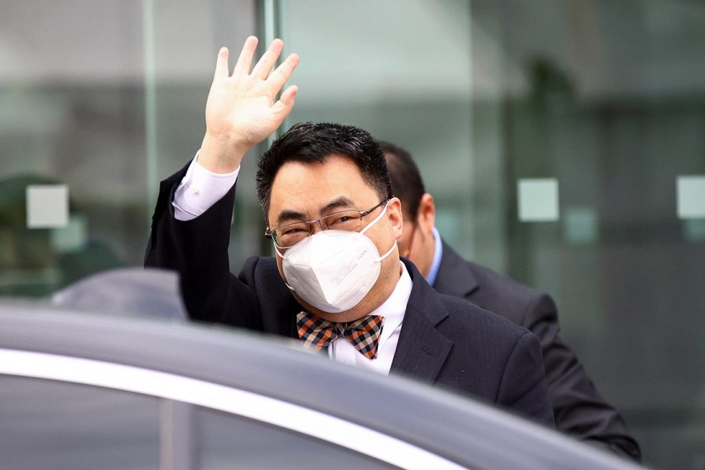 The ambassador of the Permanent Mission of China to the UN Wang Qun at a JCPOA meeting in Vienna, Austria, November 2021. Photo Credit: REUTERS.